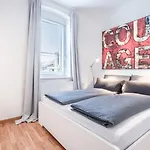 Innsbruckhomes At Botanical Garden Apartment *