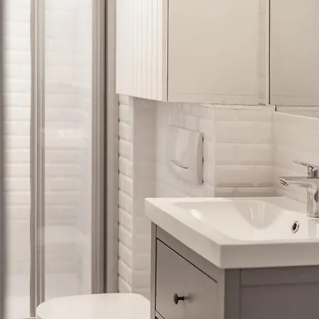 公寓 Innsbruckhomes At Botanical Garden