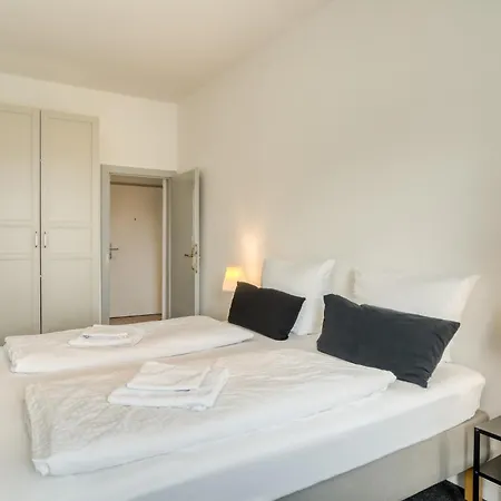 Innsbruckhomes At Botanical Garden Innsbruck