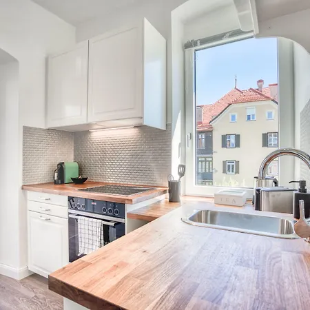 Innsbruckhomes At Botanical Garden