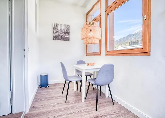 Innsbruckhomes At Botanical Garden Apartment