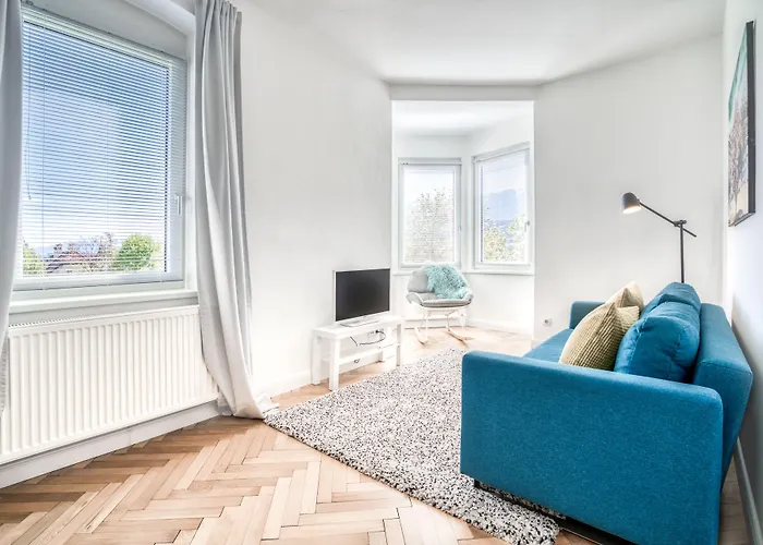 Innsbruckhomes At Botanical Garden *